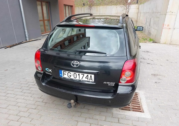 Toyota Avensis cena 3800 przebieg: 365700, rok produkcji 2007 z Sierpc małe 67